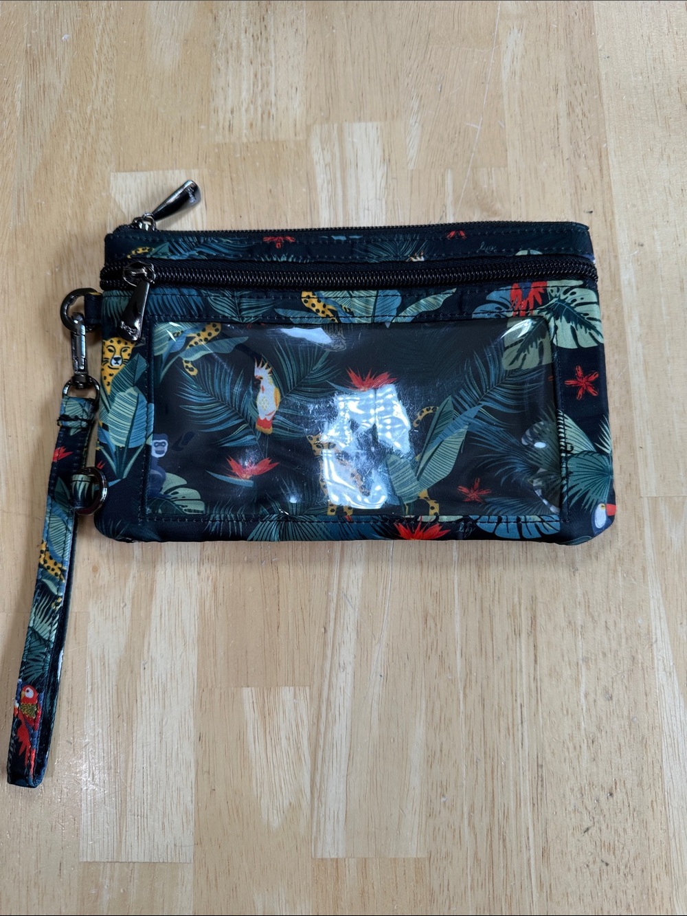 LUG - Tropical Parrot Wristlet Clutch in Black and Green